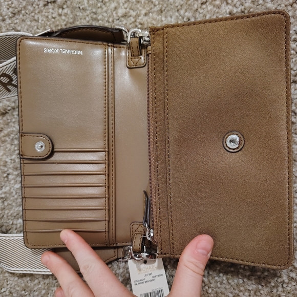 NWT Michael Kors Jetset Small Nylon Driftwood Smartphone Crossbody Bag - Picture 4 of 8